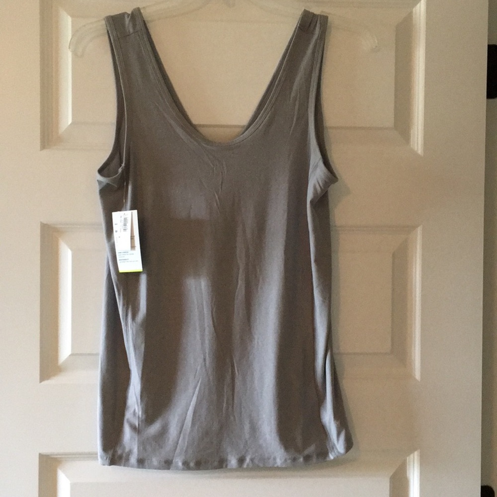 NWT Old Navy workout top